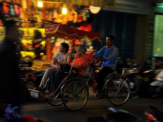 Hanoi Cyclo Tour and Water Puppet Show for Half Day Tour (4 hours) - Private tour - 40% off
