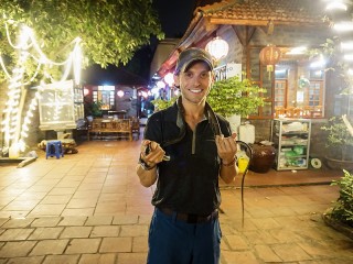 A visit to Bat Trang Ceramic village & Le Mat snake village from Hanoi