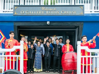 Staffs & Crews