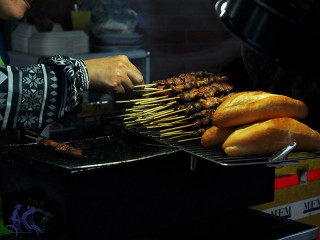 Hanoi After Dark - Hanoi Half-day Vespa Private Tour