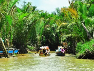 Saigon - Cu Chi Tunnels - Vung Tau - Mekong Delta 5 Day Tour - 40% off