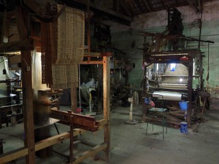 Visit Van Phuc silk village from Hanoi