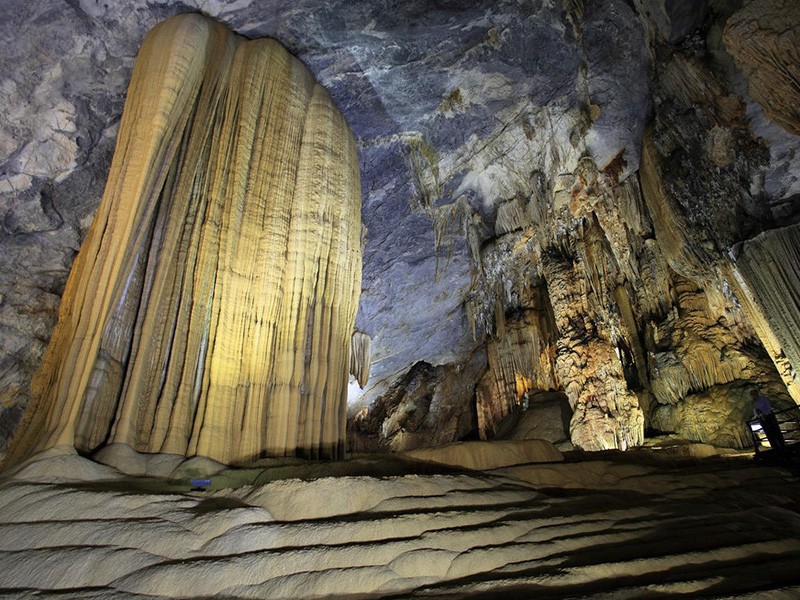 Paradise Cave - Dark Cave (Phong Nha - Ke Bang National Park) Day Tour - Private tour - 30% off