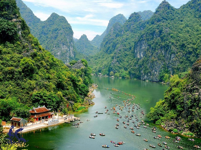 Hanoi - Halong Bay Overnight cruise & Ninh Binh 5 Days 4 Nights Package Tour - 35% off