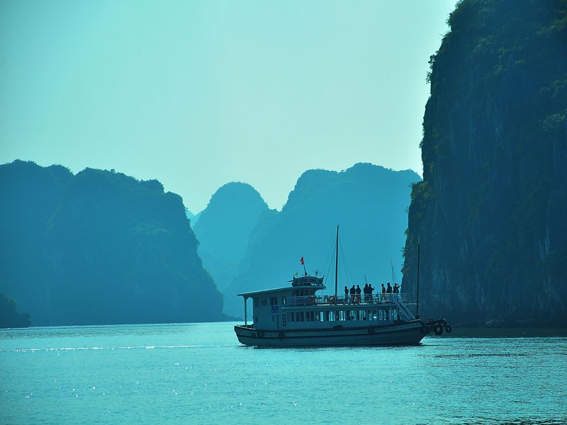 Halong Bay 1 Day Tour - Private tour - 50% off