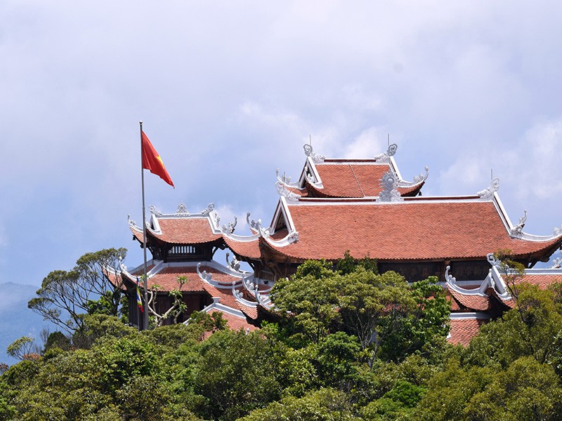 Golden Bridge - Ba Na Hills 1 Day Tour - Private tour - 40% off